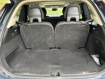 VOLVO XC90 2.0 B5P Plus Dark 5Dr Awd Geartronic