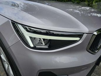 VOLVO XC40 2.0 B3P Core 5Dr Auto