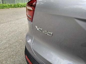 VOLVO XC40 2.0 B3P Core 5Dr Auto
