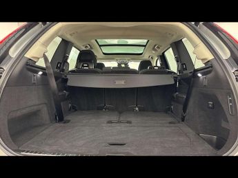 VOLVO XC90 2.0 B5P Plus Dark 5Dr Awd Geartronic