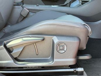 AUDI Q3 35 Tfsi S Line 5Dr S Tronic [Leather]