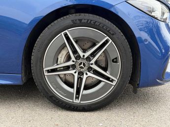 MERCEDES-BENZ C CLASS C300E Amg Line Premium 4Dr 9G-Tronic