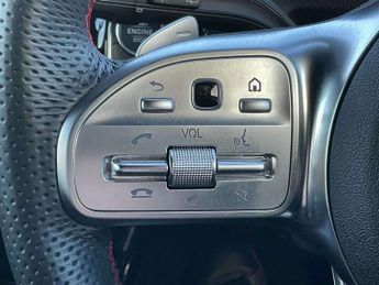 MERCEDES-BENZ A CLASS A200 Amg Line Executive 5Dr Auto