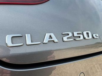 MERCEDES-BENZ CLA Cla 250E Amg Line Premium + Night Ed 4Dr Tip Auto
