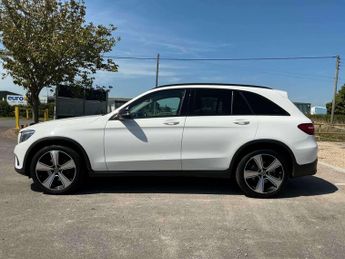 MERCEDES-BENZ GLC Glc 220D 4Matic Urban Edition 5Dr 9G-Tronic