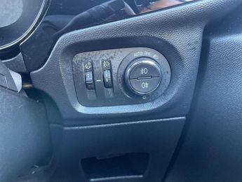 VAUXHALL CORSA 50Kwh Sri Nav Premium Hatchback 5Dr Electric Auto (7.4Kw Charger