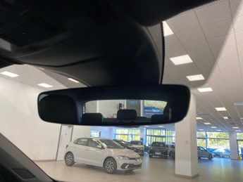 VOLKSWAGEN T-CROSS 1.0 Tsi R-Line Suv 5Dr Petrol Dsg Euro 6 (S/S) (110 Ps)