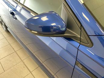 VOLKSWAGEN POLO 1.0 Tsi 115 R-Line 5Dr Dsg