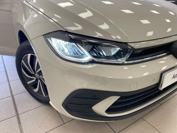 VOLKSWAGEN Polo 1.0 Tsi Life 5Dr Dsg