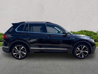 VOLKSWAGEN TIGUAN 1.5 Tsi R-Line Suv 5Dr Petrol Dsg Euro 6 (S/S) (150 Ps)