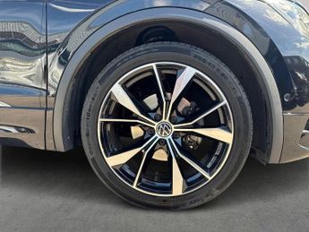 VOLKSWAGEN TIGUAN 1.5 Tsi R-Line Suv 5Dr Petrol Dsg Euro 6 (S/S) (150 Ps)