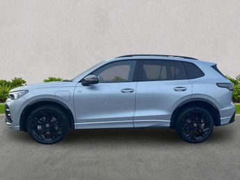 VOLKSWAGEN TIGUAN 1.5 Tsi 272 Ehybrid R-Line 5Dr Dsg