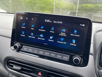 HYUNDAI KONA 1.6 Gdi Hybrid Premium 5Dr Dct