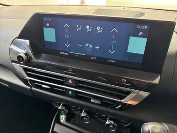CITROEN C4 50Kwh Shine Plus Hatchback 5Dr Electric Auto (7.4Kw Charger) (13