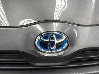 TOYOTA YARIS 1.5 Vvt-H Icon Hatchback 5Dr Petrol Hybrid E-Cvt Euro 6 (S/S) (1