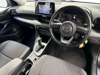 TOYOTA YARIS 1.5 Vvt-H Icon Hatchback 5Dr Petrol Hybrid E-Cvt Euro 6 (S/S) (1