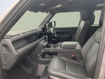 LAND ROVER DEFENDER 3.0 D250 X-Dynamic Se 90 3Dr Auto