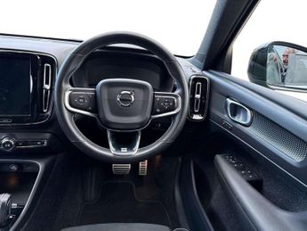 VOLVO XC40 2.0 T4 R Design Pro 5Dr Awd Geartronic