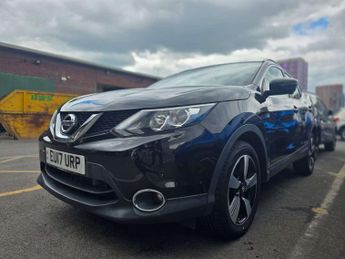 NISSAN QASHQAI 1.2 Dig-T N-Connecta 5Dr Xtronic