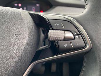 SKODA ENYAQ 82Kwh 85 Edition Coupe 5Dr Electric Auto (Dc175Kw) (286 Ps)
