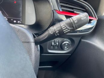 VAUXHALL CORSA 50Kwh Sri Premium Hatchback 5Dr Electric Auto (136 Ps)