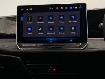 VOLKSWAGEN PASSAT 1.5 Tsi Ehybrid 19.7Kwh R-Line Estate 5Dr Petrol Plug-In Hybrid 