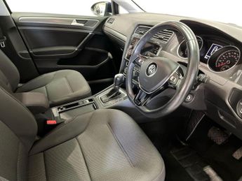 VOLKSWAGEN GOLF 2.0 Tdi Se Estate 5Dr Diesel Dsg Euro 6 (S/S) (150 Ps)