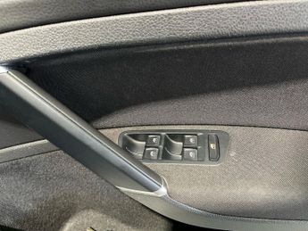 VOLKSWAGEN GOLF 2.0 Tdi Se Estate 5Dr Diesel Dsg Euro 6 (S/S) (150 Ps)