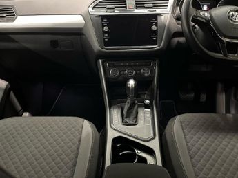 VOLKSWAGEN TIGUAN 1.5 Tsi Evo Match Suv 5Dr Petrol Dsg Euro 6 (S/S) (150 Ps)