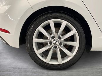 VOLKSWAGEN GOLF 1.5 Tsi Evo Gt Edition Hatchback 5Dr Petrol Dsg Euro 6 (S/S) (15