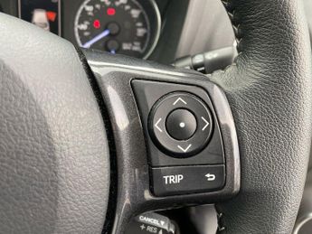 TOYOTA YARIS 1.5 Vvt-H Y20 Hatchback 5Dr Petrol Hybrid E-Cvt Euro 6 (S/S) (10