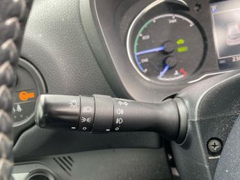 TOYOTA YARIS 1.5 Vvt-H Y20 Hatchback 5Dr Petrol Hybrid E-Cvt Euro 6 (S/S) (10