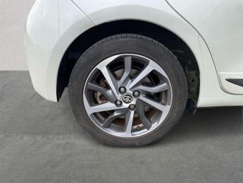 TOYOTA YARIS 1.5 Vvt-H Y20 Hatchback 5Dr Petrol Hybrid E-Cvt Euro 6 (S/S) (10
