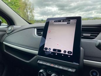 RENAULT ZOE R135 Ev50 52Kwh Iconic Hatchback 5Dr Electric Auto (Boost Charge