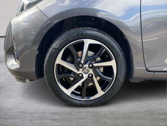 TOYOTA YARIS 1.5 Vvt-H Excel Hatchback 5Dr Petrol Hybrid E-Cvt Euro 6 (S/S) (