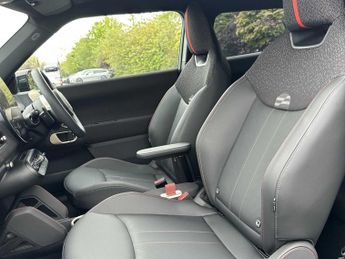 MINI COOPER 190Kw John Cooper Works 54Kwh 3Dr Auto