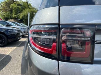 LAND ROVER DISCOVERY SPORT 2.0 D200 Dynamic Se 5Dr Auto [5 Seat]