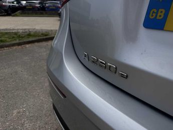MERCEDES-BENZ A CLASS A250E Amg Line 5Dr Auto