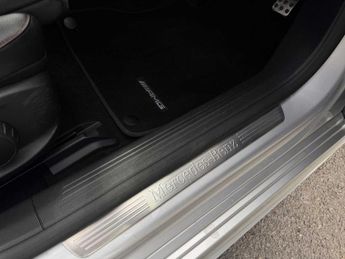 MERCEDES-BENZ A CLASS A250E Amg Line 5Dr Auto