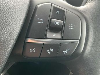 FORD FIESTA 1.0 Ecoboost Titanium 5Dr Auto