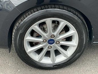 FORD FIESTA 1.0 Ecoboost Titanium 5Dr Auto