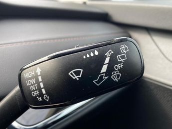 SKODA ENYAQ Iv 62Kwh 60 Suv 5Dr Electric Auto (Dc120Kw) (179 Ps)