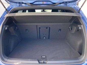 VOLKSWAGEN GOLF 1.5 Tsi Ehybrid 19.7Kwh Gte Hatchback 5Dr Petrol Plug-In Hybrid 