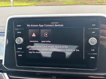 VOLKSWAGEN T-ROC 2.0 Tdi R-Line Suv 5Dr Diesel Dsg Euro 6 (S/S) (150 Ps)