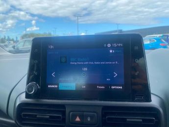 CITROEN BERLINGO 100Kw Flair Xtr M 50Kwh 5Dr Auto