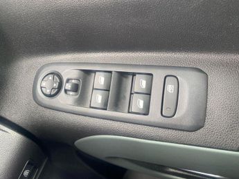 CITROEN BERLINGO 100Kw Flair Xtr M 50Kwh 5Dr Auto