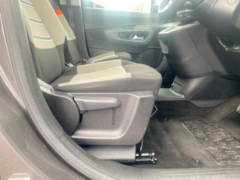 CITROEN BERLINGO 100Kw Flair Xtr M 50Kwh 5Dr Auto