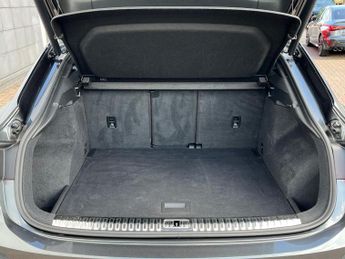 AUDI Q3 2.0 Tfsi 40 S Line Sportback 5Dr Petrol S Tronic Quattro Euro 6 