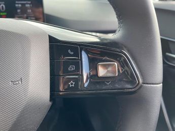 MG MOTOR UK MG4 64Kwh Trophy Long Range Hatchback 5Dr Electric Auto (203 Ps)