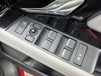 LAND ROVER RANGE ROVER EVOQUE 2.0 D200 Evoque Edition 5Dr Auto
